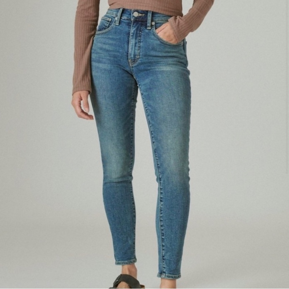 Lucky Brand Ankle Bridgette Skinny Jean size 6